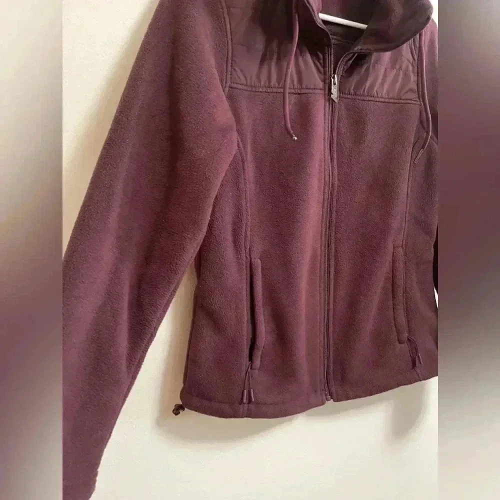 New Balance -‎ Women’s Maroon Zip-Up Fleece - Outdoors - Hiking - Size Small - Picture 6 of 10